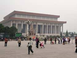 Mausoleo di Mao in Piazza Tienanmen